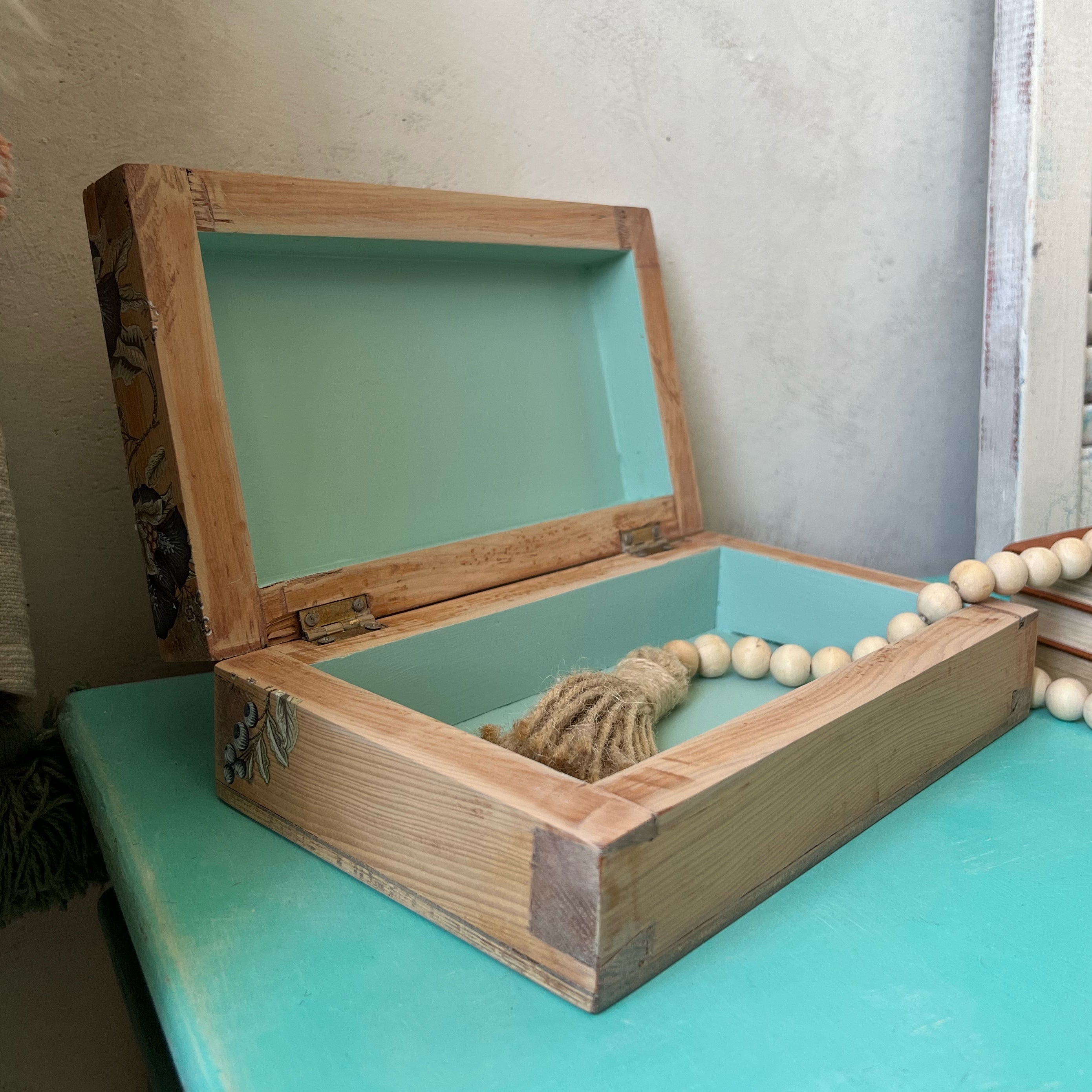 Vintage wooden trinket box